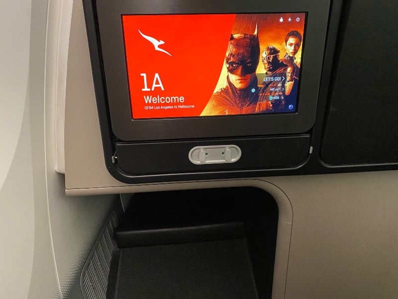 Seat 1A on Qantas 787 with IFE screen