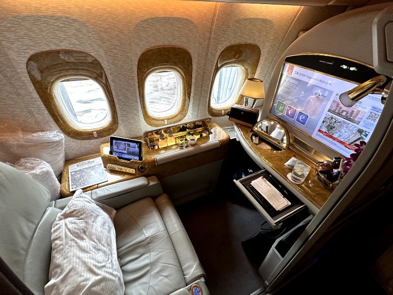 Review%3A+Kuwait+Airways+First+Class+Boeing+777+%28KWI-BKK%29
