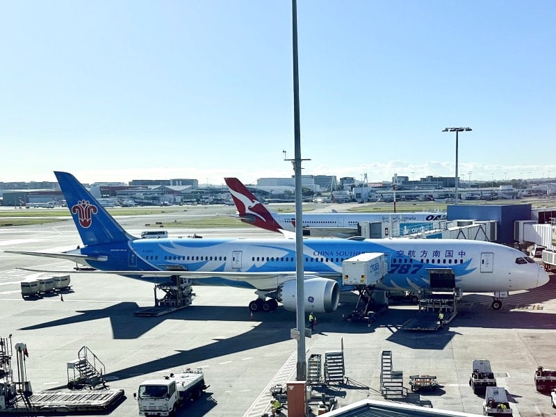 China Southern 787 at Sydney Airport with Qantas A330 in background
