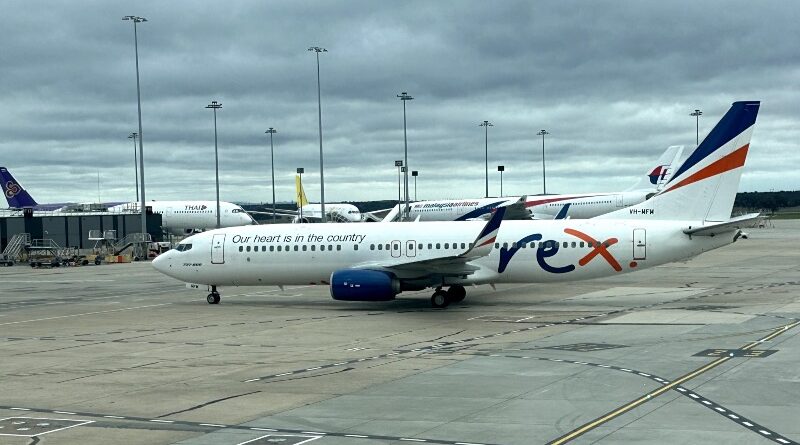 A Rex Boeing 737-800 at Melbourne Airport