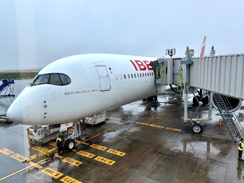 Iberia A350 at Quito Airport, Ecuador