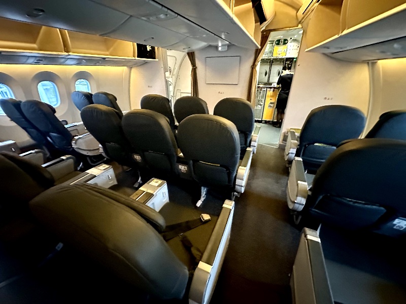 ScootPlus cabin on the Scoot Airlines Boeing 787-8