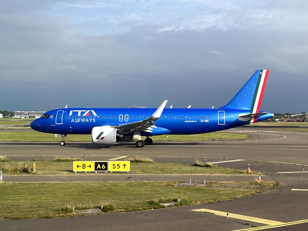 An ITA Airways Airbus A320 at Amsterdam Schiphol Airport