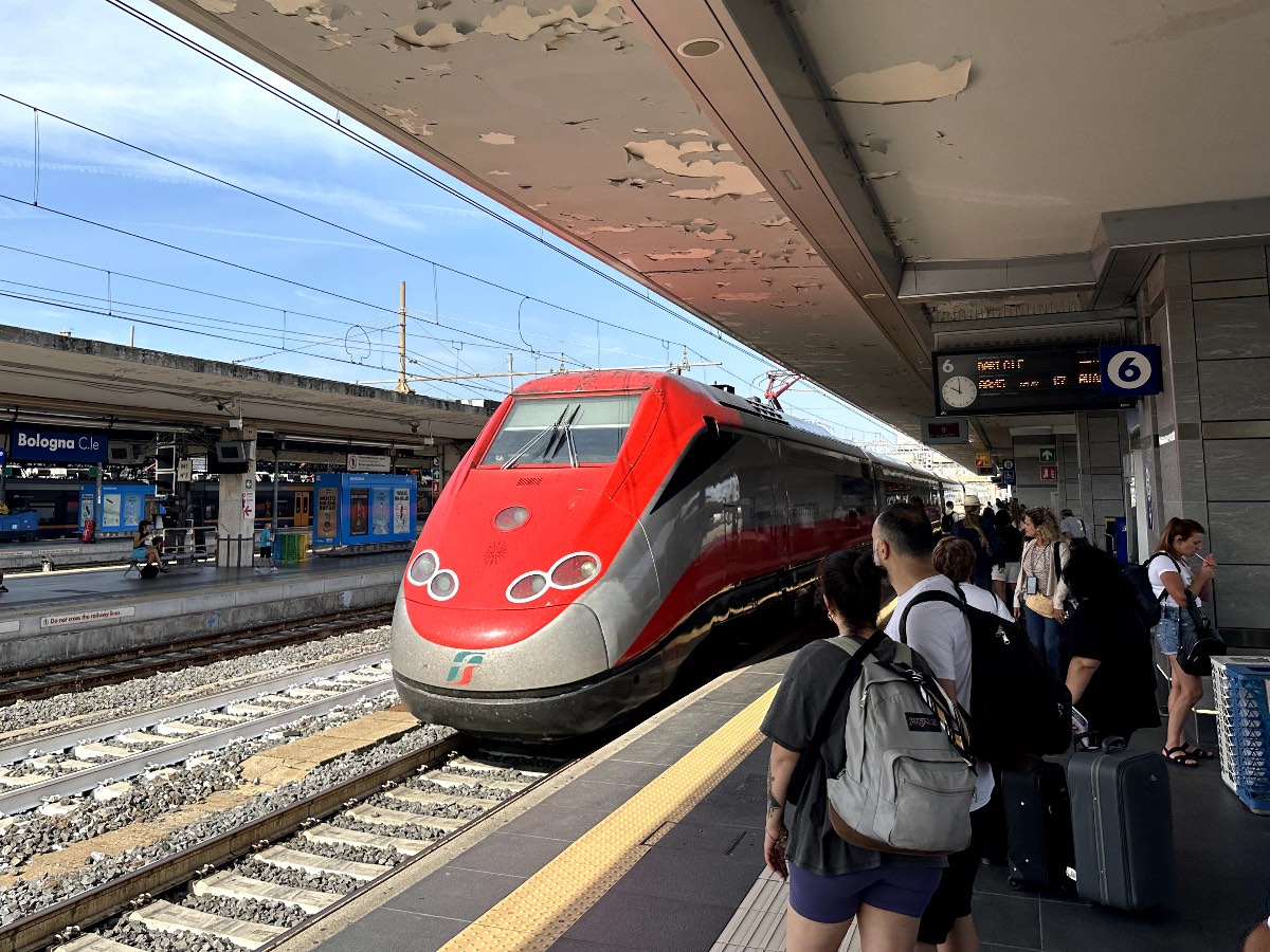 A high-speed train in Italy at Bologna Centrale railway station