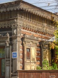 Traditional wooden houses, Russia Sept 18-4.jpg