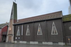 0562-P1030976-tromso-methodist-church.JPG