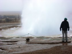 Geysir eruption 3.JPG