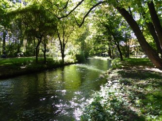 Munich English Garden.jpg