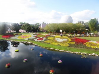 Orlando Epcot 5.jpg