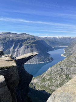 Trolltunga Resized.jpg