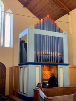 St Marys 2 organ.jpg