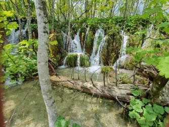 Plitvice Lakes5.jpg