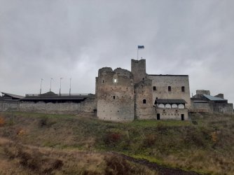 rakvere castle.jpg