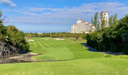 1st par 4 tee view.JPG