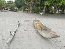 121 - Traditional fishing canoe.jpg