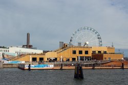 Allas-Sea-Pool-from-the-Harbor.jpg