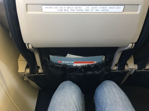 Legroom in row 3 of the QantasLink Dash 8 Q400